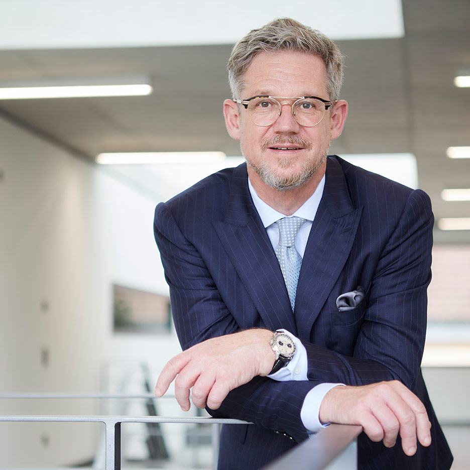 Portrait of Dr Martin Schneider, Managing Director of Sangl, Erlangen Tennenlohe